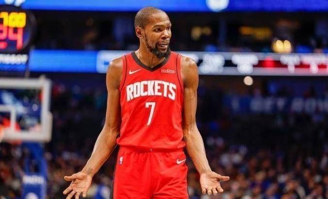 芬奇：麦克丹尼尔斯防守杜兰特时克服了一堆非法掩护